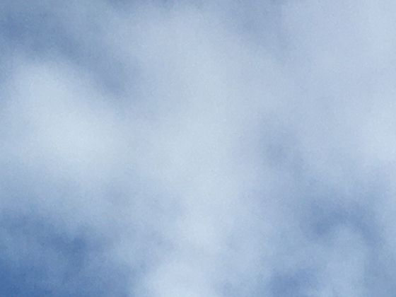 解码民俗符号之门：春节贴门神、万圣节南瓜门的民俗起源与文化演变